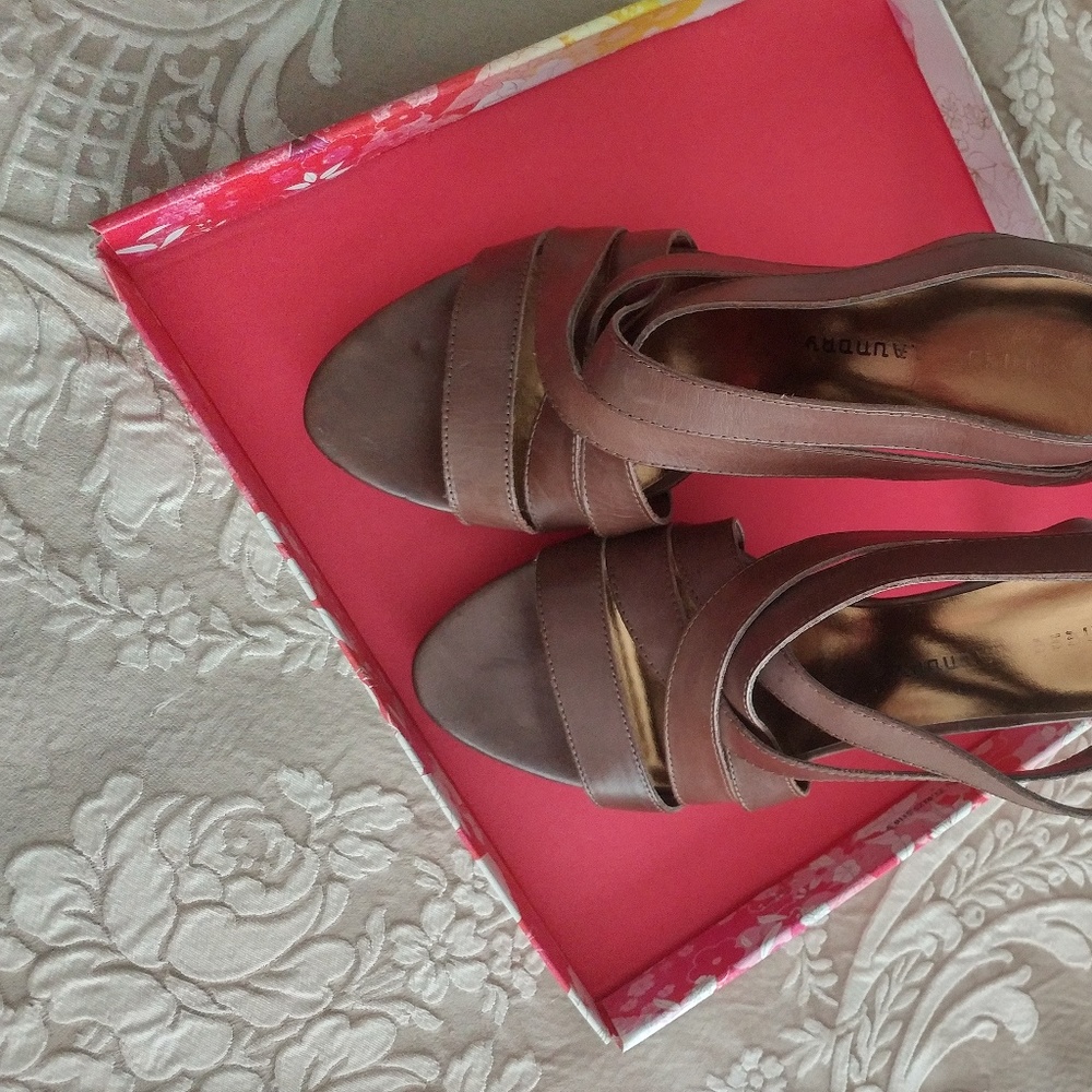 Chinese Laundry Strapy Platform Brown Leather Heal - Picture 3 of 6